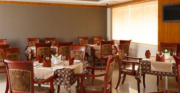 Hotel Gopalapuram International Pollāchi Εξωτερικό φωτογραφία
