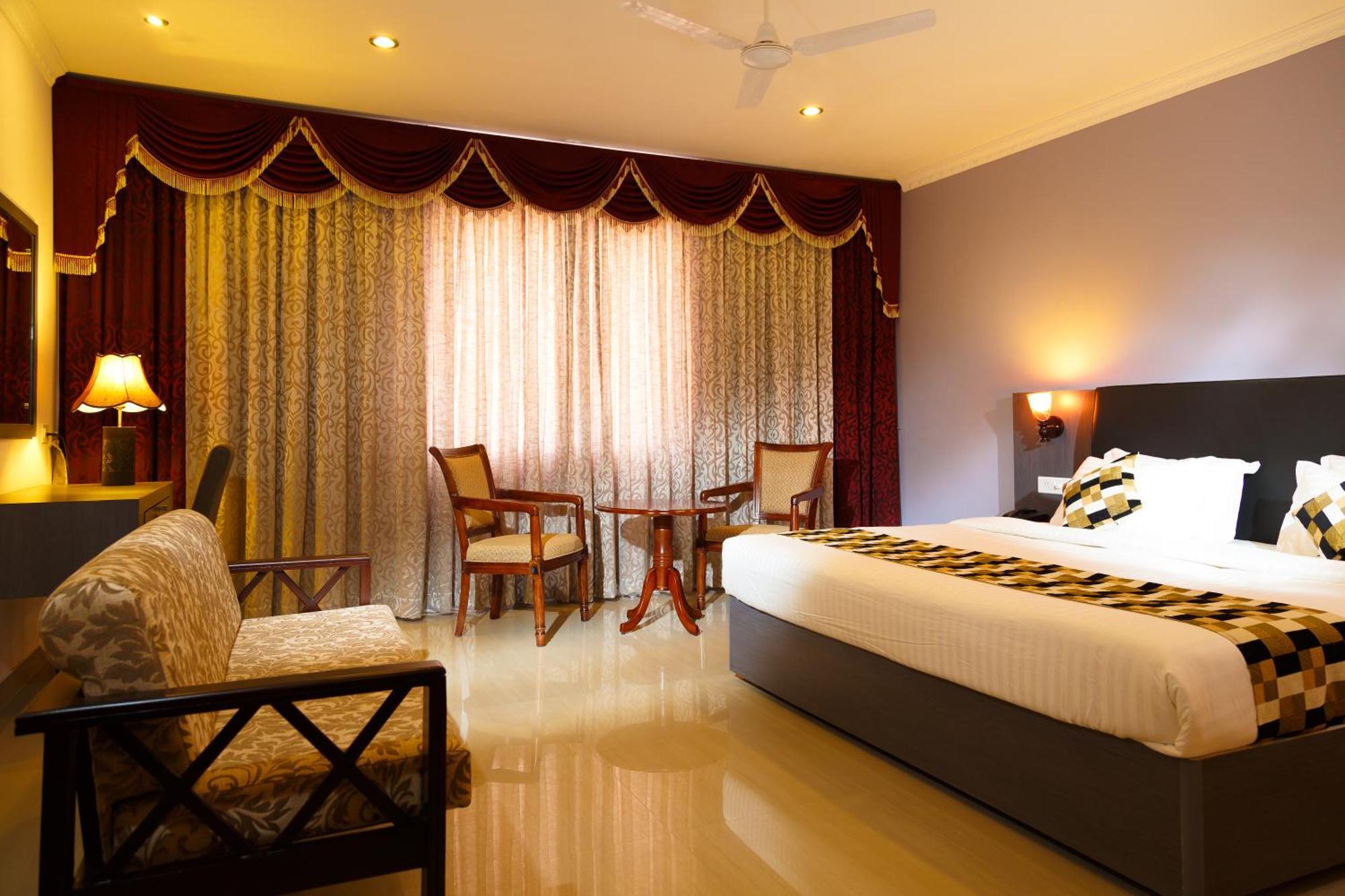 Hotel Gopalapuram International Pollāchi Εξωτερικό φωτογραφία