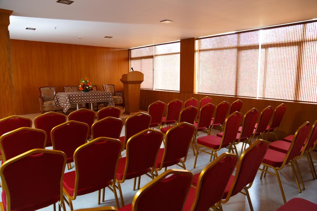 Hotel Gopalapuram International Pollāchi Εξωτερικό φωτογραφία